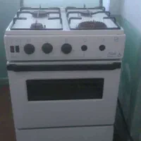 فرگاز 4 شعله زیبا  و شکیل