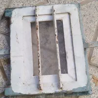 پنجره حمام دستشویی