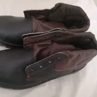 کفش ایمنی جلوفلز