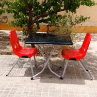 میز و صندلی