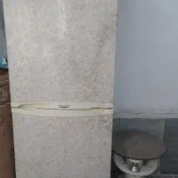 دوعدد گاز  . فرش.  یخچال|اجاق گاز و لوازم برقی پخت‌وپز|محمدشهر, شهرک چمران|دیوار