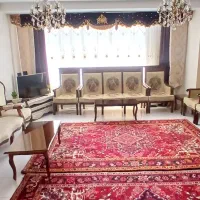 آپارتمان ۱۰۱ متری سه نبش بر خیابان کارپیشه