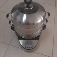 یک عدد هم زن برقی ،یک عدد بخار پز،ویک عدد سرخ کن.