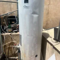 ابگرمکن ایستاده