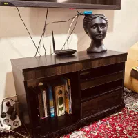 میز تلویزیون چوبی کاربردی