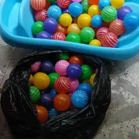 تعدادی اسباب بازی