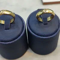 یک جفت حلقه ست و النگو