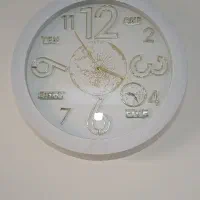 ساعت دیواری