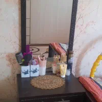 تخت و میز تحریر و کشو و آینه قدی قیمت مناسب|تخت و سرویس خواب|تهران, فلاح|دیوار