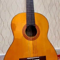 گیتار یاماها c 70