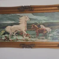 تابلو کوبلن دوزی ودو کمد چوبی