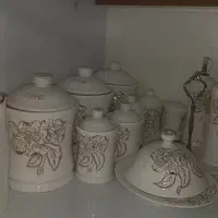 کنار سماوری تمیز و بدون شکستگی