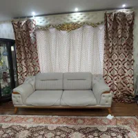 فروش یک عدد پرده پذیرایی به همراه کتبیه