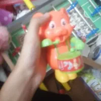 یک عدد عروسک پت ومت زرد چسبی|اسباب‌‌بازی|میبد, |دیوار