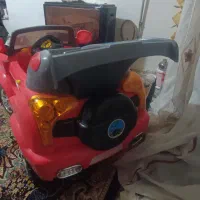 ماشین شارژی بدون باتری و کنترل|اسباب‌بازی بچه|کاشمر, |دیوار