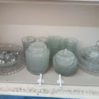 ظرف شیشه ای