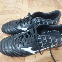 کفش فوتبال(چمن)