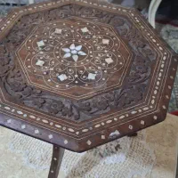 میز شش ضلعی هندی
