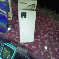 نوت ۱۱ معمولی خیلی تمیز|موبایل|یزد, |دیوار