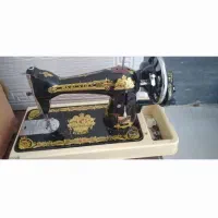 چرخ خیاطی قدیمی
