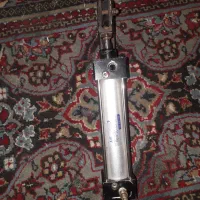 فروش پنوماتیک sc32x100و یک دوربین شگاری