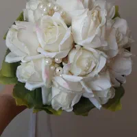 دسته گل عروس در حد نو