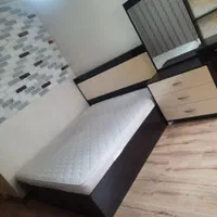 ست تخت  ۱۸۰ سانتی همراه دراور و تشک|تخت و سرویس خواب|تهران, شادمان|دیوار