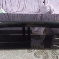 میز تلویزیون شیشه ای