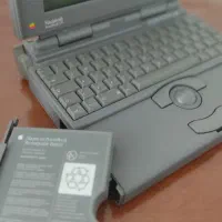 لپ تاپ اپل عتیقه و کلکسیونی خاص