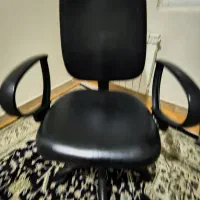 صندلی چرخدار در حد نو ۳ تومن تخفیفم داره