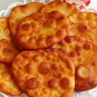 نام روغنی و قنادی نیروی خانم