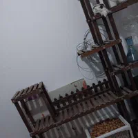 استند گلدان کاملا سالم و خوب