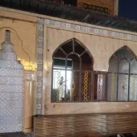 کاشی کاری کف و بدنه