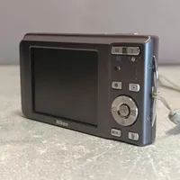 دوربین عکاسی دیجیتال نیکون Coolpix S520|دوربین عکاسی و فیلم‌برداری|تهران, قلهک|دیوار