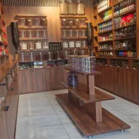 باریستا کار خانم ماهر یا نیم ماهر نیاز مندیم