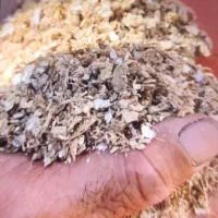 پوست بادام پودر شده