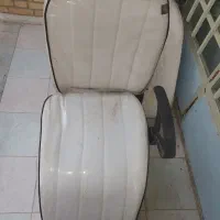 فروش ویژه دو عدد صندلی آرایشگاه|آرایشگاه و سالنهای زیبایی|نجفآباد, ویلاشهر|دیوار