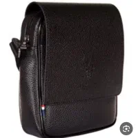 یک عدد کیف دستی گمشده