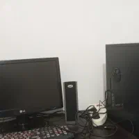 کامپیوتر ومانیتور