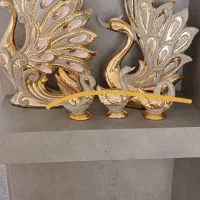 مجسمه طلایی