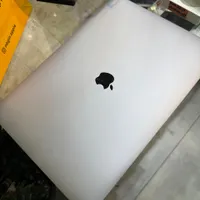 macbook 2019 i9 16 inch