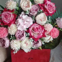 باکس گل مصنوعی