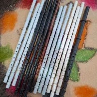 نی لبی عشایری در اِستهبان|سازهای بادی|استهبان, |دیوار