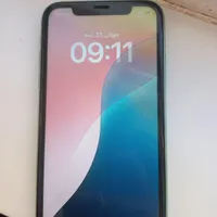 اپل iPhone 11 با حافظهٔ ۱۲۸ گیگابایت