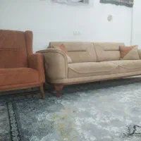 مبل راحتی تخت شو در حد نو خیلی کم استفاده شده