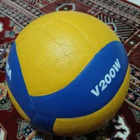 توپ والیبال