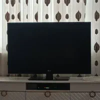 تلویزیون ال سی دی 42 اینچ