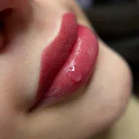 ارایش دائم با۵۰٪تخفیف میکرو،فیبروز،خط چشم،شیدینگ|خدمات آرایشگری و زیبایی|کاشان, مدرس|دیوار