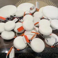 مانکن و لامپ