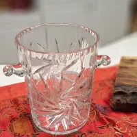 ظرف یخ کریستالی